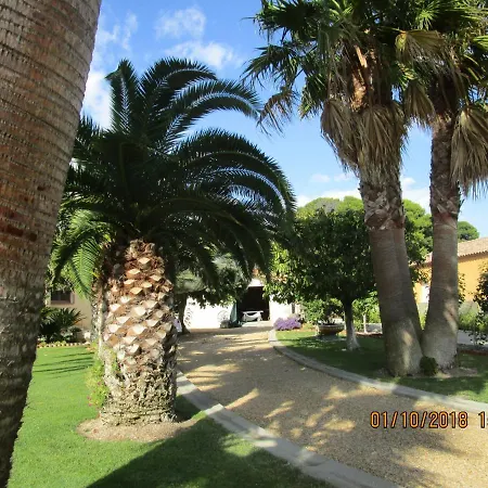 Homestay Les Palmiers Vias